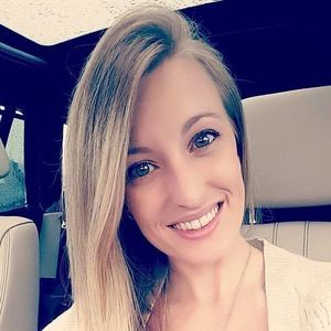 Meet your Posher, Kara